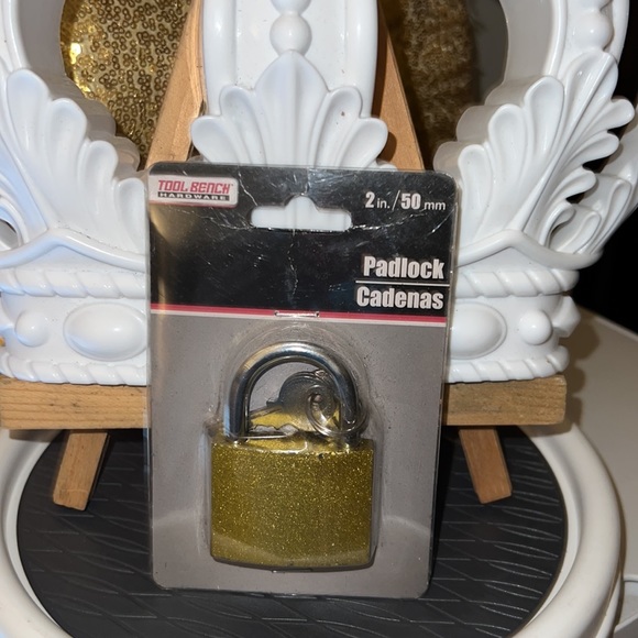 Lock 🔐 - Picture 8 of 8